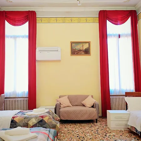 Guest house Tourist House