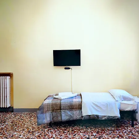 Tourist House Гостевой дом *