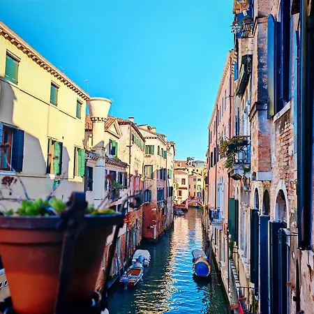 Tourist House Gæstehus *