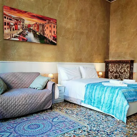 Tourist House * Venedig