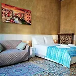 Tourist House * Venise