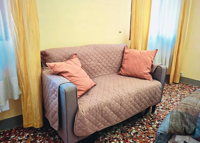 Tourist House *